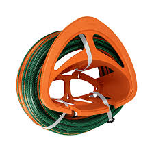 Combo manguera MAN-15X1/2RE y portamanguera GAN-MA