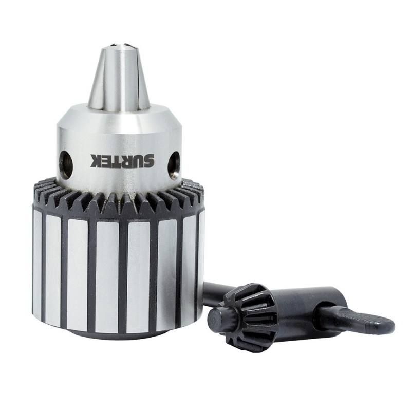 Broquero 3/4" con llave B22